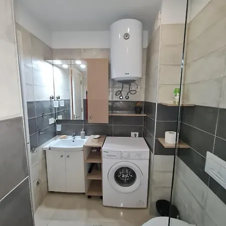 Апартаменты Sunny - Blloku Tirana, Near